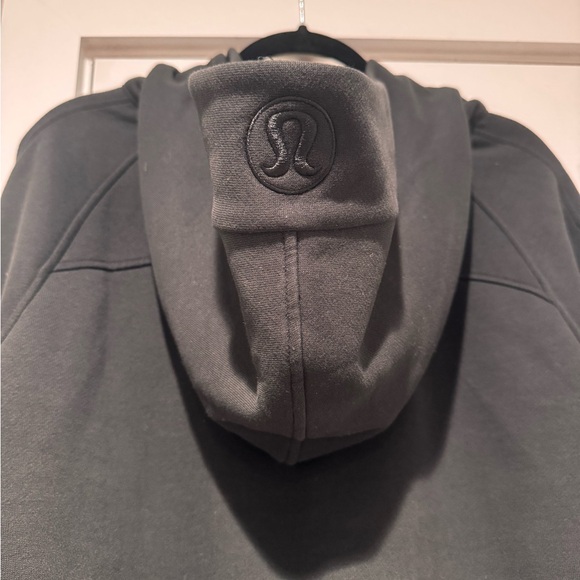 Auth. ✅ Lululemon Oversized Full Zip Scuba in “Black/Gold” Size XL/XXL 🖤💛 - Picture 9 of 11
